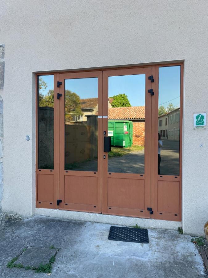 Chez La Fille De L Eclusier Apartamento Castelnaudary Exterior foto